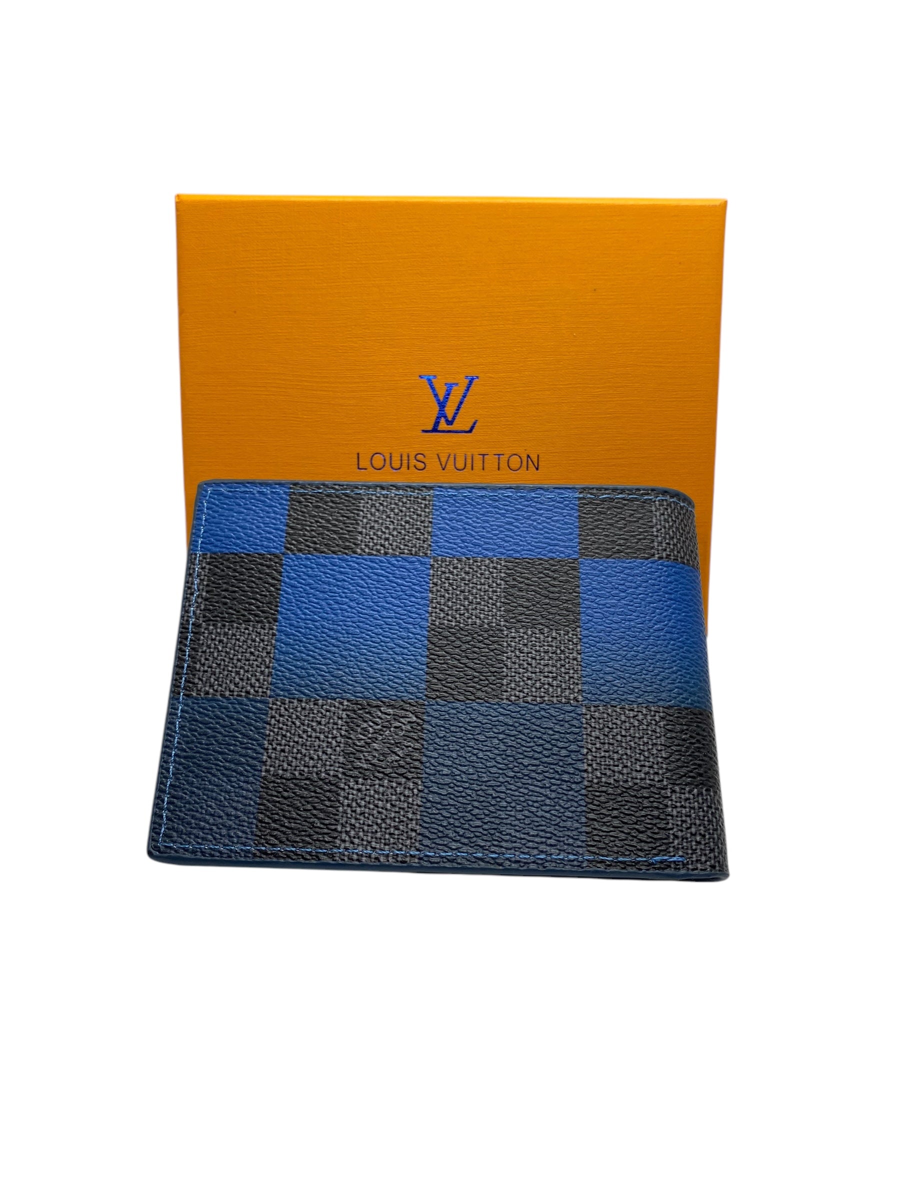 Branded short wal