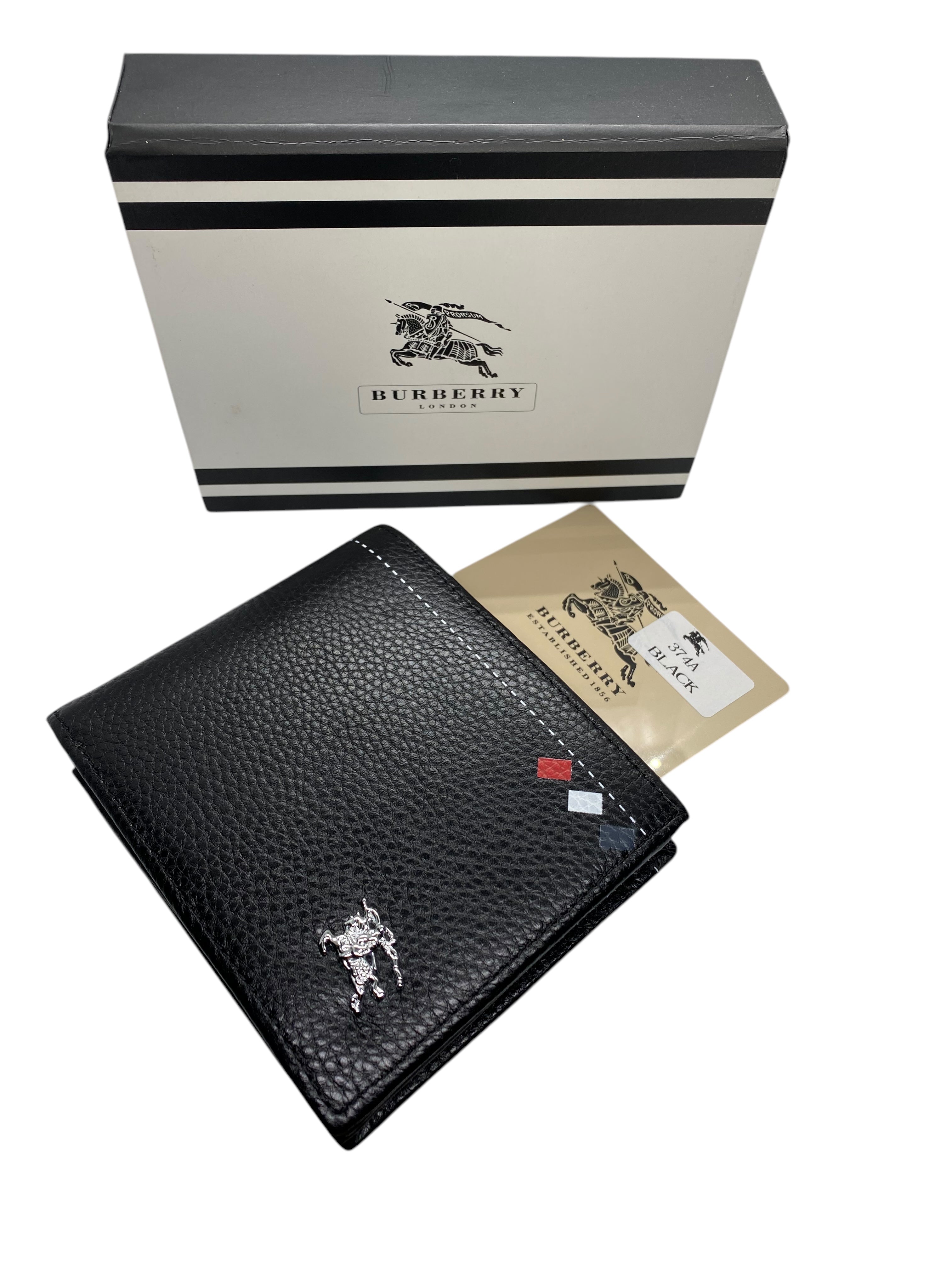 Branded short wal