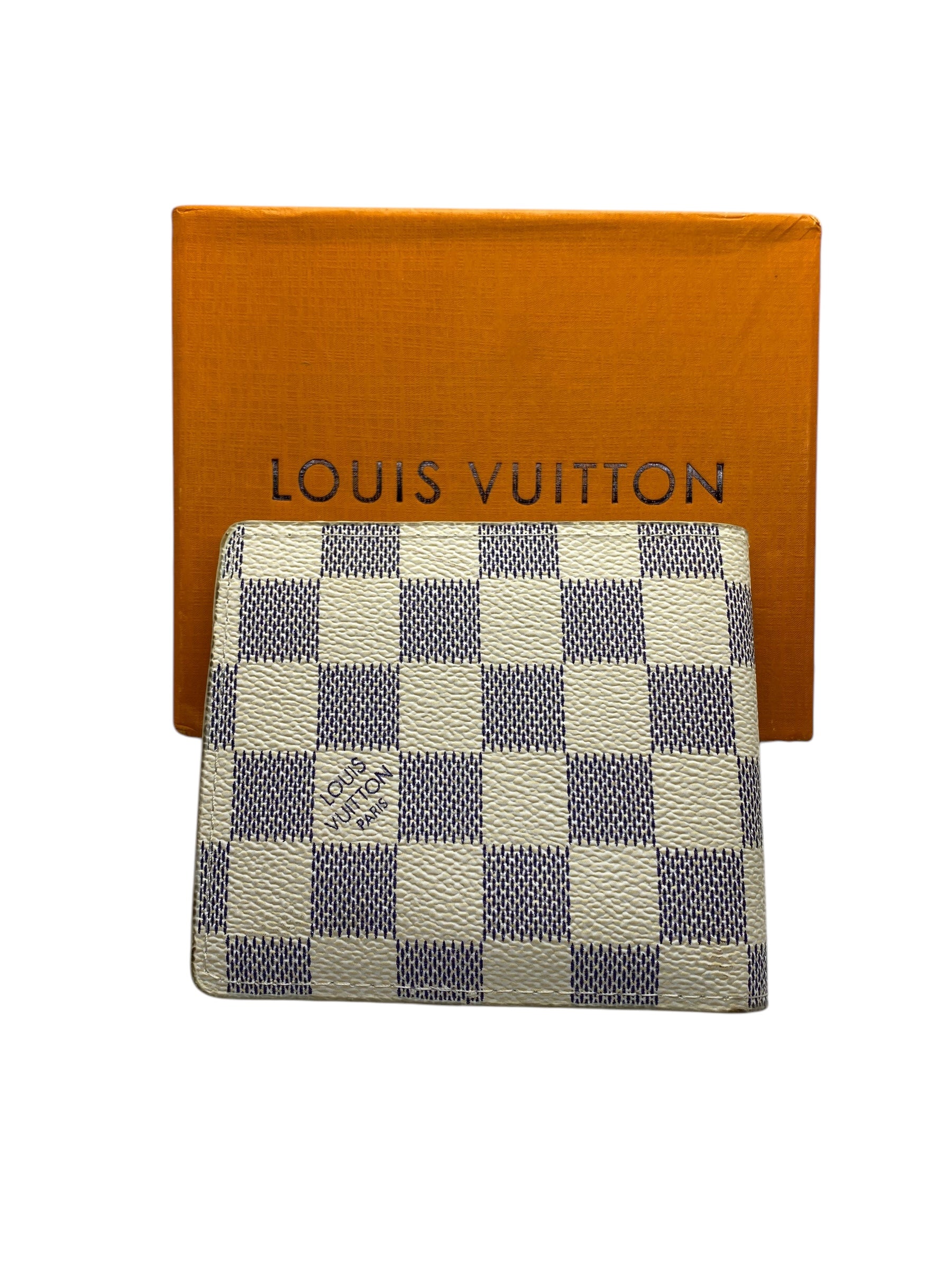 Branded short wal